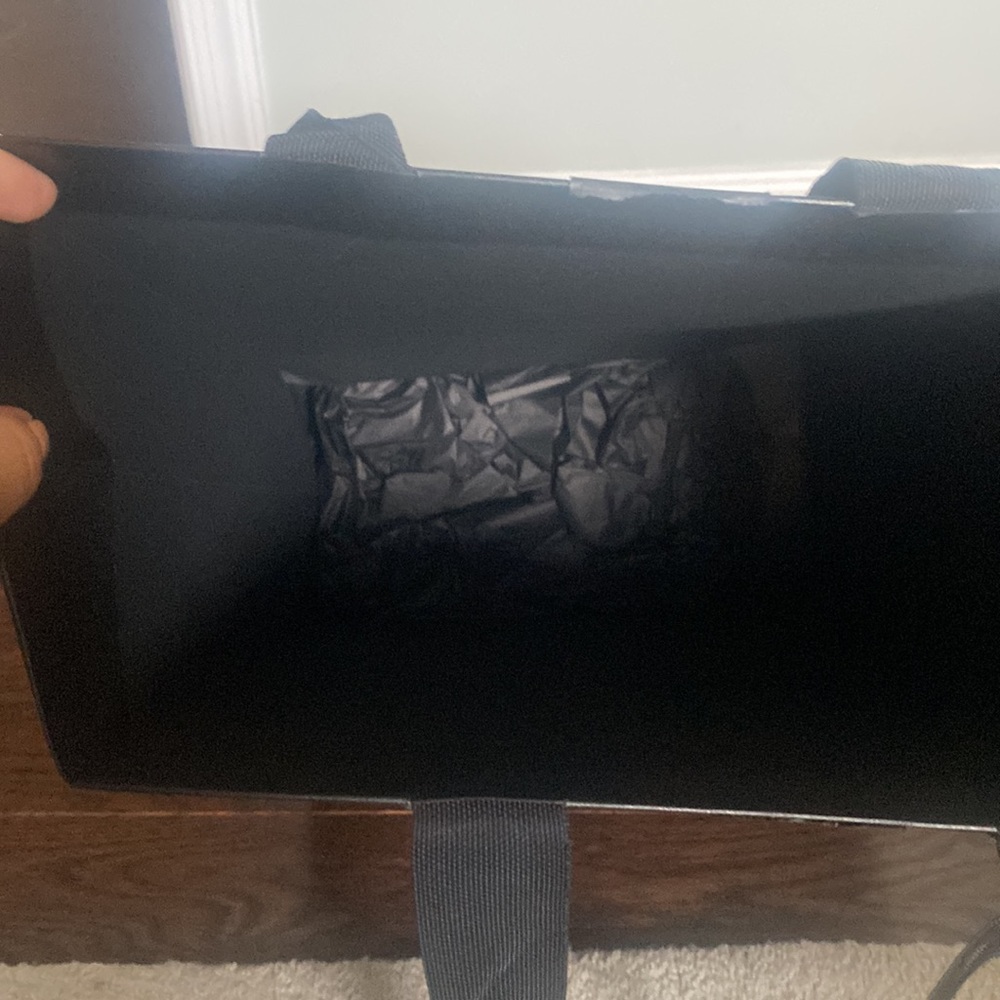 *authentic* Saint Laurent shoppings bags - Picture 4 of 7